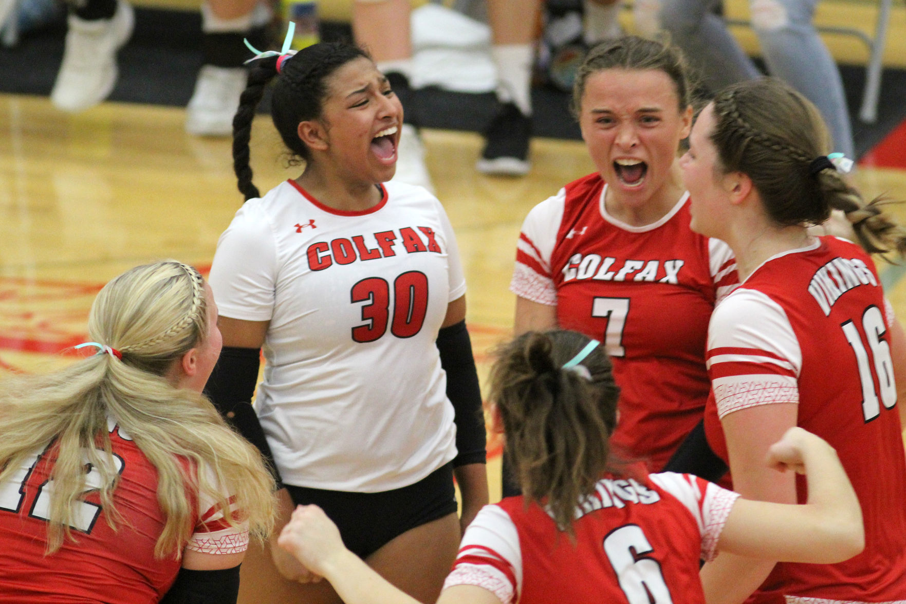 Cameron at Colfax volleyball regionals 10-24-19
